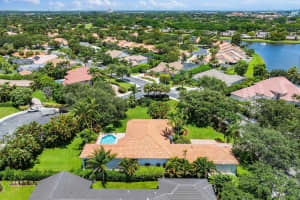 2709 Tecumseh Drive, West Palm Beach, FL 33409 Sold 02/27/25