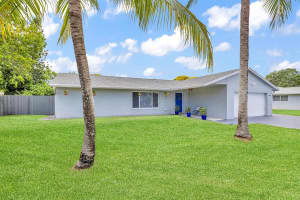 855 Royal Palm Beach Boulevard, Royal Palm Beach, FL 33411 Sold 08/23/24