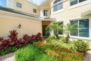 109 Palm Point Circle A, Palm Beach Gardens, FL 33418 Sold 10/15/24