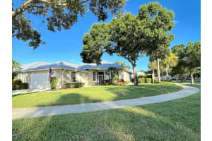 1910 SW York Lane, Palm City, FL 34990 Sold 08/16/24