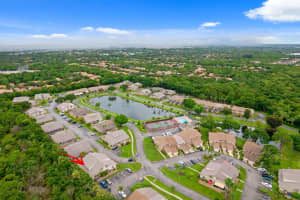 302 Maplecrest Circle, Jupiter, FL 33458 Sold 10/23/24