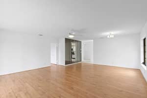 MLS# R11006187, Boynton Beach, Florida 33472