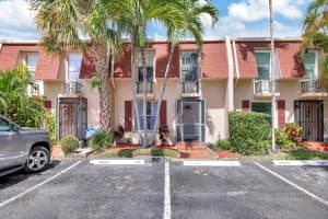 1001 Three Islands Boulevard 36, Hallandale Beach, FL 33009 Sold 10/30/24