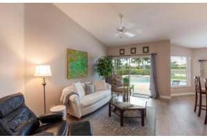 2465 Country Golf Drive, Wellington, FL 33414 Sold 02/28/25