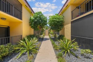 120 N M Street M, Lake Worth Beach, FL 33460 Sold 07/18/25