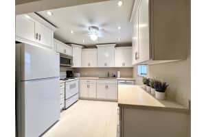165 Somerset H, West Palm Beach, FL 33417 Sold 04/16/25