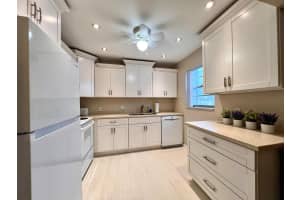 165 Somerset H, West Palm Beach, FL 33417 Sold 04/16/25