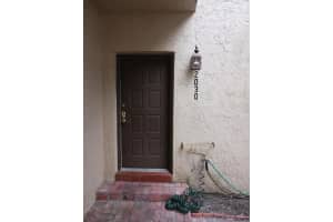 2030 Bayberry Drive, Pembroke Pines, FL 33024 Sold 09/09/24