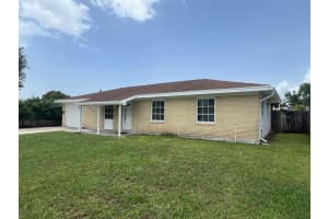 220 Davis Road, Palm Springs, FL 33461 Sold 10/23/24