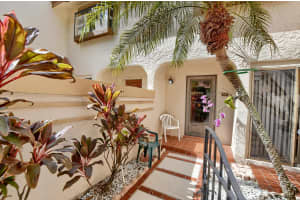 7834 La Mirada Drive, Boca Raton, FL 33433 - MLS#R11006588