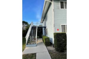 233 SE Village Drive 233, Port Saint Lucie, FL 34952 Sold 11/01/24