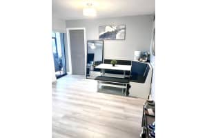1126 N Hiatus Road 1126, Pembroke Pines, FL 33026 Sold 09/26/24