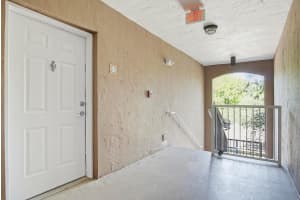 5060 Fairways Circle F312, Vero Beach, FL 32967 - MLS#R11006679