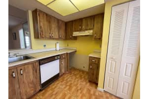 10 Willowbrook Lane 206, Delray Beach, FL 33446 Sold 09/24/24