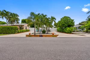 827 SE 2nd Avenue, Delray Beach, FL 33483 Sold 09/20/24