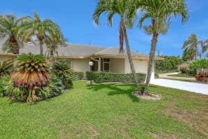 5468 Crystal Anne Drive, West Palm Beach, FL 33417 Sold 09/16/24