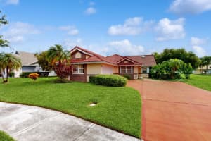 1305 SW Sandalwood Cove, Port Saint Lucie, FL 34953 Sold 09/30/24