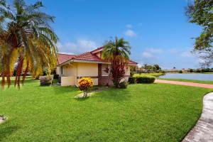 1305 SW Sandalwood Cove, Port Saint Lucie, FL 34953 Sold 09/30/24