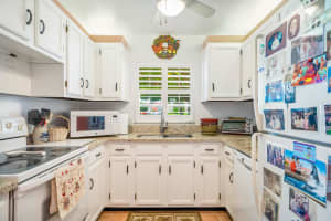 37 Pine Arbor Lane 107, Vero Beach, FL 32962 Sold 09/16/24