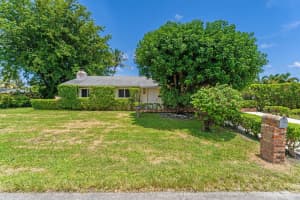 8416 Pine Tree Lane, Lake Clarke Shores, FL 33406 Sold 09/27/24