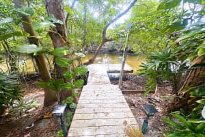 503 S Delaware Boulevard, Jupiter, FL 33458 Sold 02/19/25