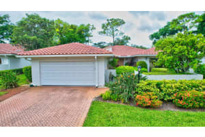 6 Northwoods Lane, Boynton Beach, FL 33436 Sold 10/25/24