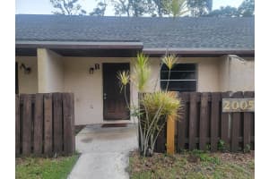 2005 Oleander Boulevard Apt B, Fort Pierce, FL 34950 Sold 11/12/24