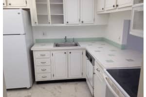 470 Executive Center Drive 5k, West Palm Beach, FL 33401 Sold 09/13/24