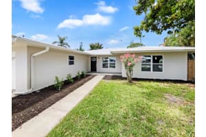 1040 NW 16th Street, Stuart, FL 34994 Sold 08/29/24