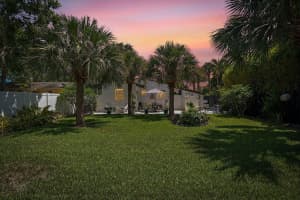 249 NE 9th Street, Delray Beach, FL 33444 Sold 10/04/24