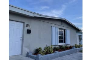 1324 7th Street, West Palm Beach, FL 33401 Sold 10/28/24