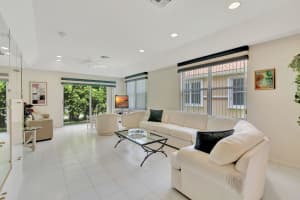 9928 Seacrest Circle D, Boynton Beach, FL 33437 Sold 02/07/25