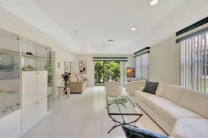 9928 Seacrest Circle D, Boynton Beach, FL 33437 Sold 02/07/25