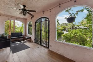 220 SW 1st Avenue, Boynton Beach, FL 33435 Sold 11/27/24