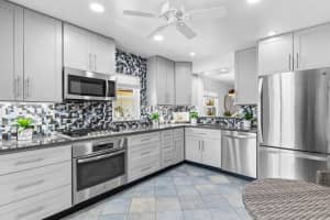 MLS# R11007039, Boynton Beach, Florida 33437