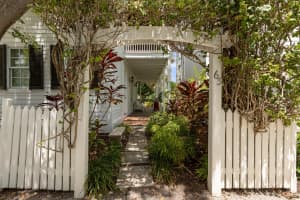 63 Sunset Key Drive, Key West, FL 33040 Sold 10/16/25