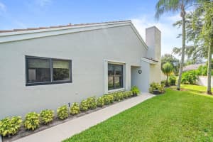 1 Edinburgh Drive, Palm Beach Gardens, FL 33418 Sold 12/18/24