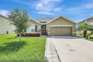 8512 Cobblestone Drive, Fort Pierce, FL 34945 Sold 11/08/24