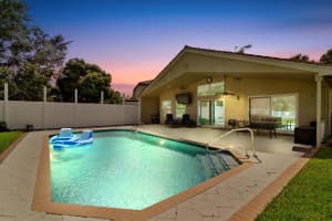 MLS# R11007226, Boynton Beach, Florida 33436