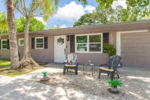 477 SE Asbury Lane, Port Saint Lucie, FL 34983 Sold 09/06/24