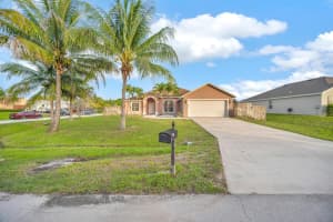 902 SW Cleary Terrace, Port Saint Lucie, FL 34953 Sold 10/31/24