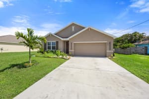 482 SW Eyerly Avenue, Port Saint Lucie, FL 34983 Sold 11/01/24