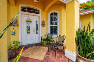 476 NE Pecos Way NE, Jensen Beach, FL 34957 Sold 10/22/24