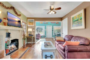 317 N K Street, Lake Worth Beach, FL 33460 Sold 09/12/24