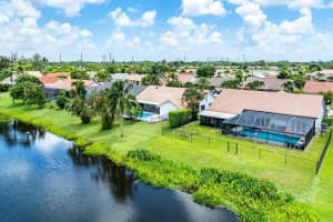 9439 Sun Pointe Drive, Boynton Beach, FL 33437 Sold 12/13/24