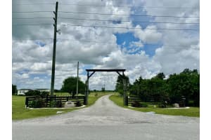 28210 NE 48th Avenue, Okeechobee, FL 34972 Sold 10/25/24