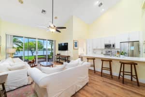 10686 Pelican Drive, Wellington, FL 33414 Sold 08/30/24