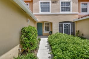 12454 Crystal Pointe Drive 101, Boynton Beach, FL 33437 Sold 02/07/25