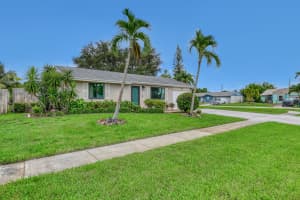 8500 Elaine Drive, Boynton Beach, FL 33472 Sold 08/30/24