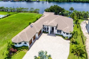 217 SE Fiore Bello, Port Saint Lucie, FL 34952 Sold 08/26/24